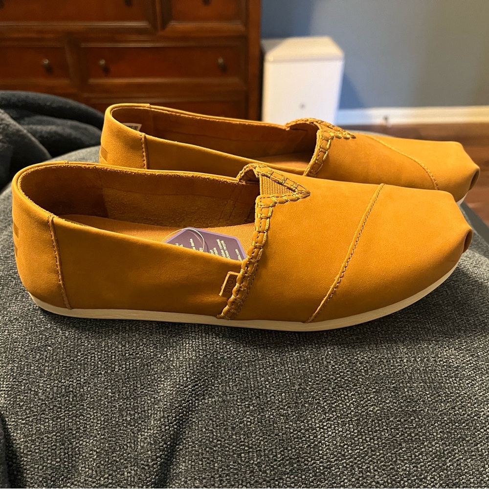 Toms Tan Leather Alpargata Shoes